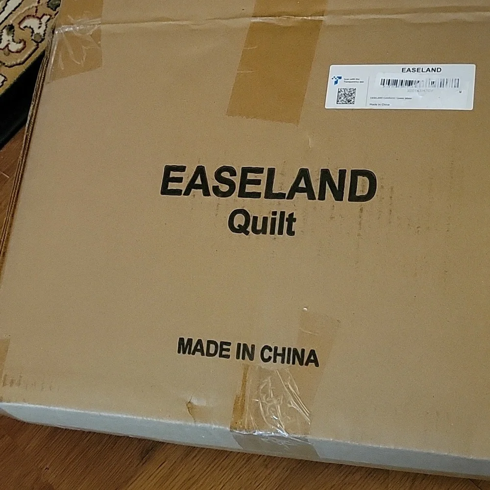 Easeland All Season White Queen quilted down comforter duvet insert 88x88